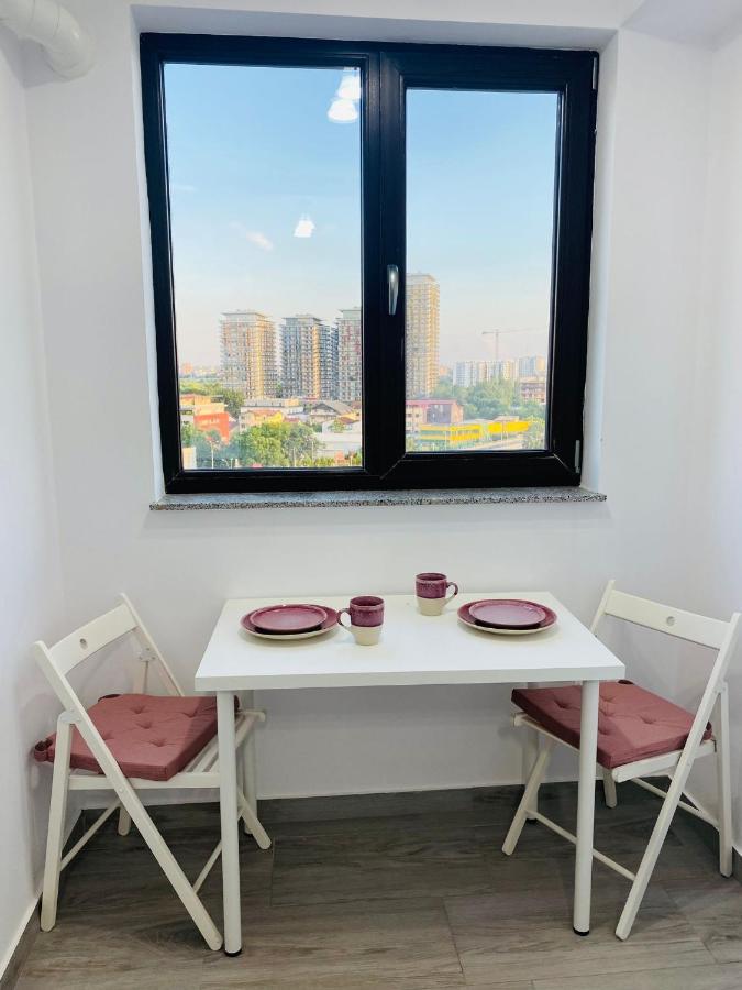 Soho Apartment - City View With Rooftop Garden Bucarest Exterior foto